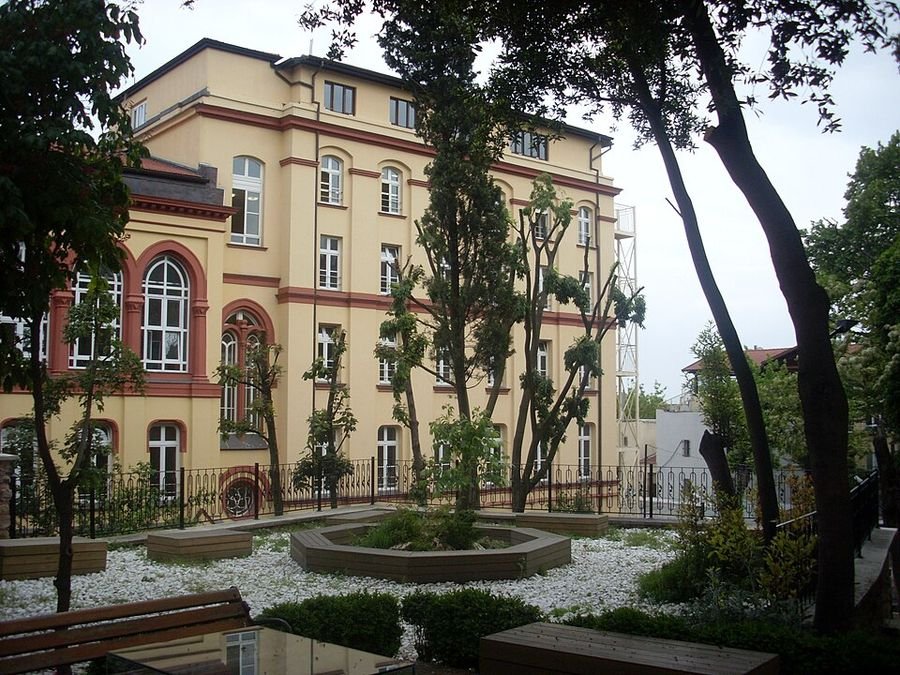 Özel Alman Lisesi
