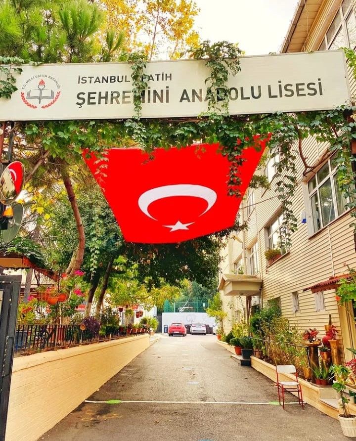 Şehremini Anadolu Lisesi